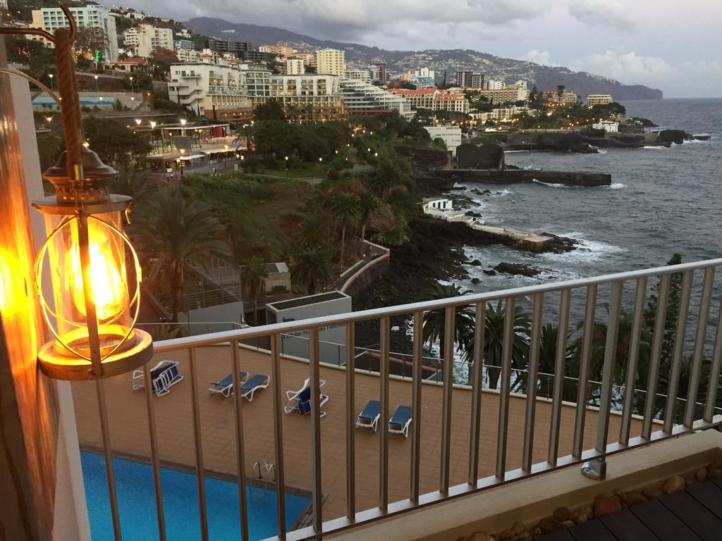 Apartamentos Do Mar フンシャル エクステリア 写真